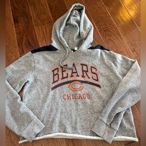 Gray Chicago Bears Women's Cropped Hoodie